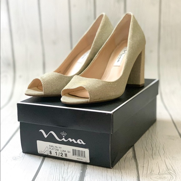 Nina Farlyn Block Heel Pumps NWT - Picture 6 of 8